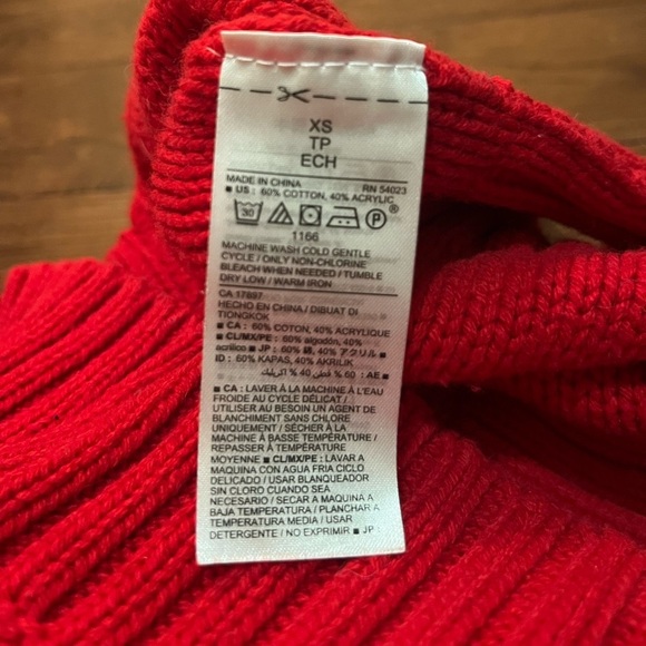 Red Cable Knit Crew Neck Pullover Cotton  Blend Sweater - Picture 6 of 6